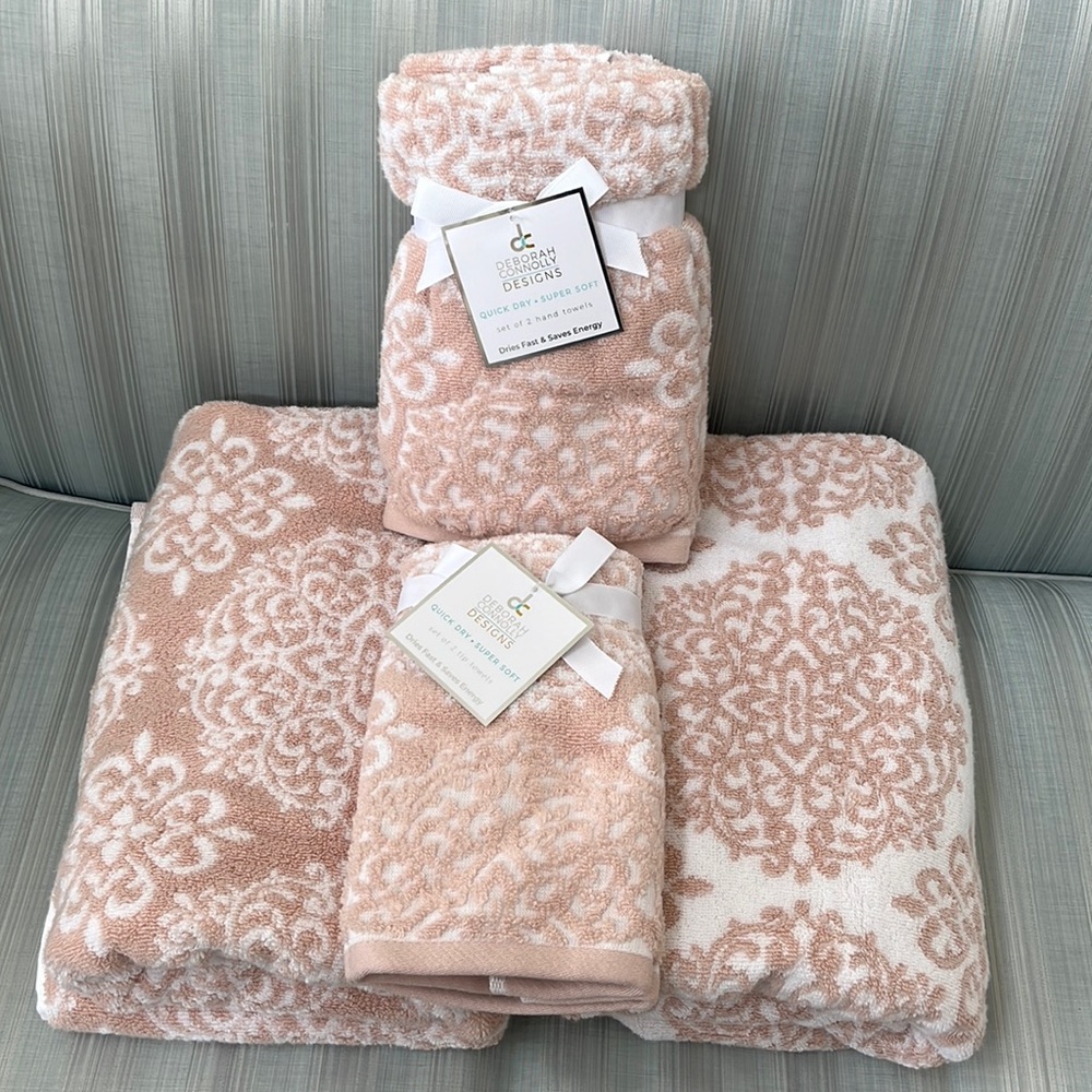 2 Sets of Luxurious Bath, Hand and Tip Towels (6 towels) - New with Tags
